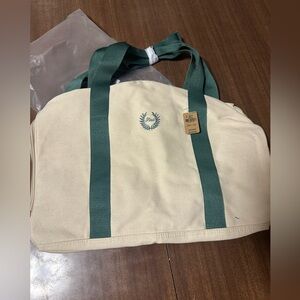 Victoria’s Secret pink tote